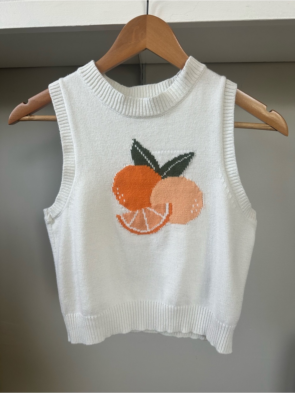 White Knit Crop Sweater Vest Oranges Graphic Tank Top Cute Summer Y2K Size XS